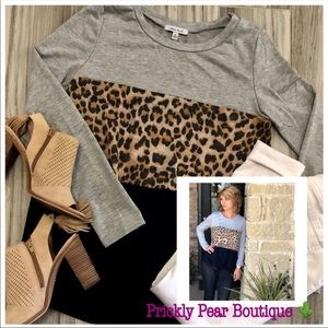 Boutique Top- 1 small 1 xl